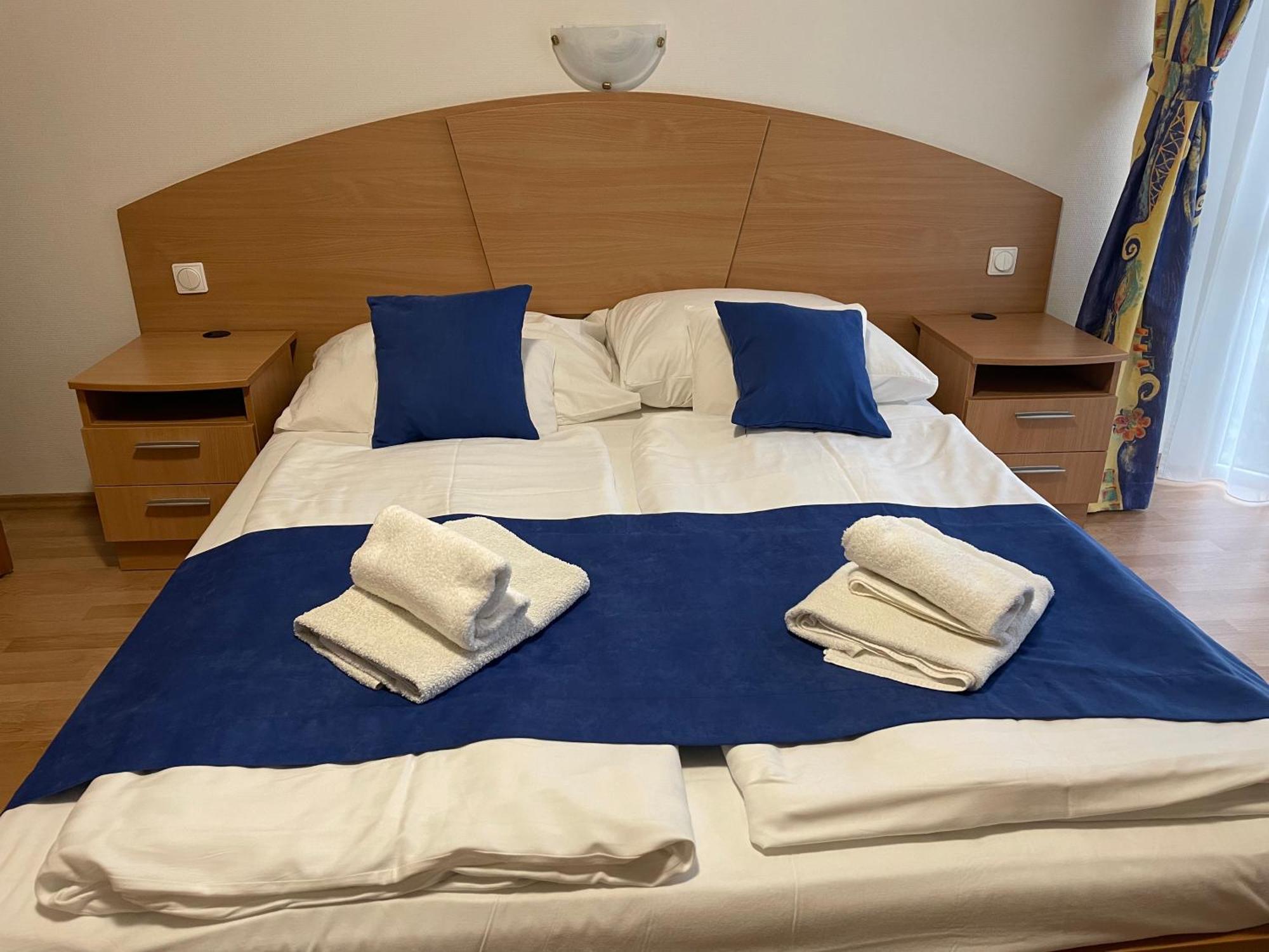 Amore Apartmanhaz Siófok Zewnętrze zdjęcie